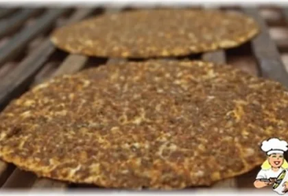 10 Numara menüsündeki Antep Lahmacun
