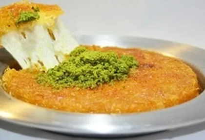 Peynirli künefe